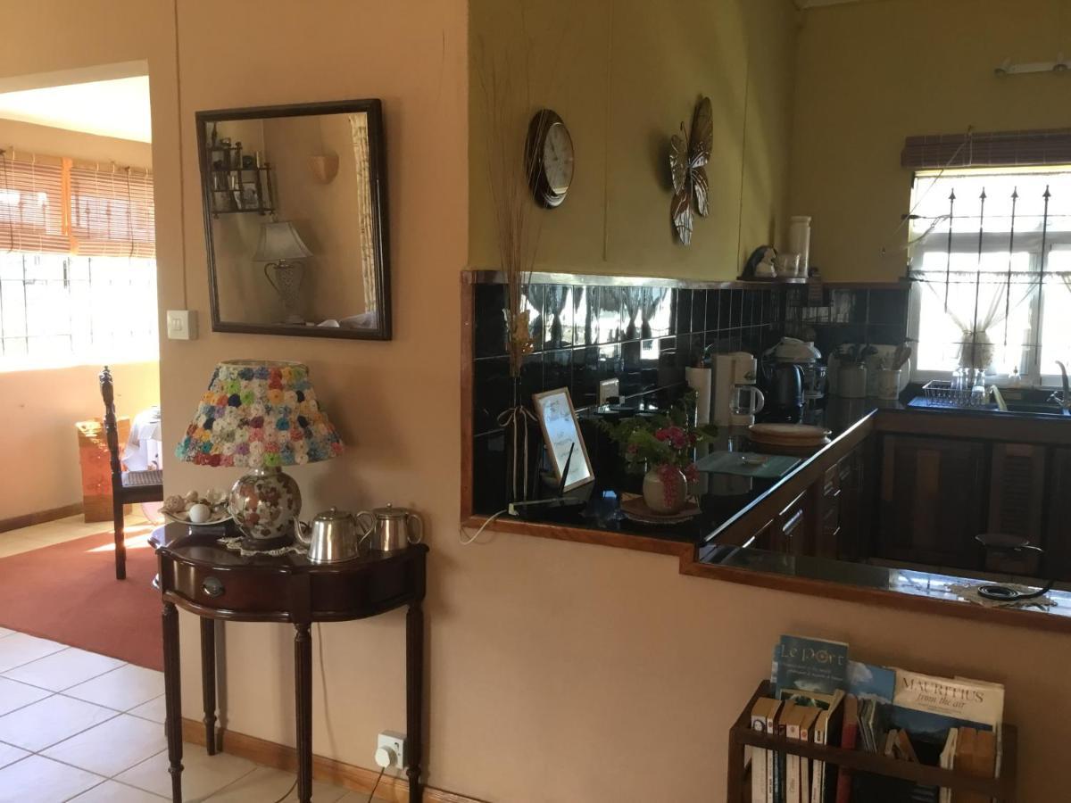 Aurelia Lodge - Apartment With Terrace Souillac Buitenkant foto