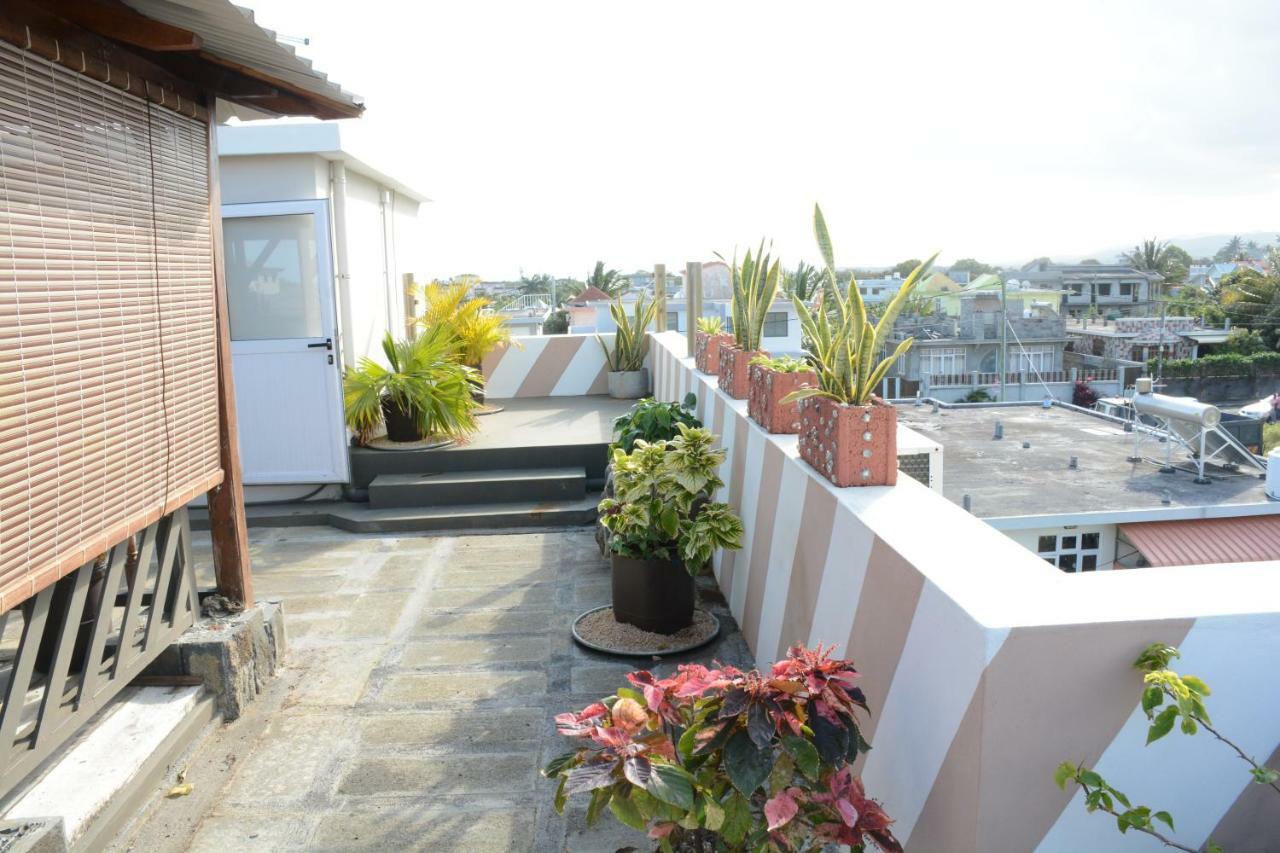 Aurelia Lodge - Apartment With Terrace Souillac Buitenkant foto